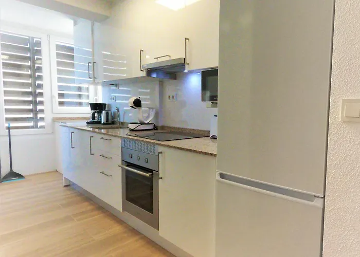 דירה En Playa De Levante Miramar Ac בנידורם